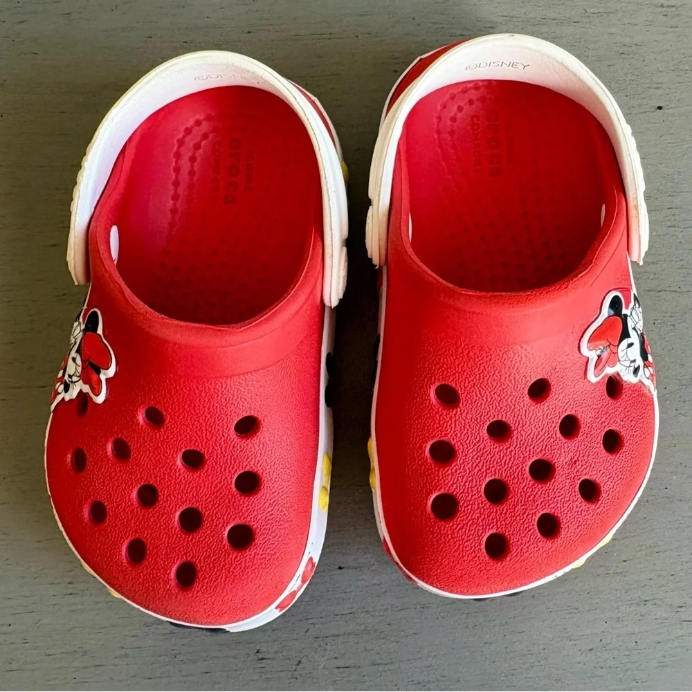 CROCS disney minnie